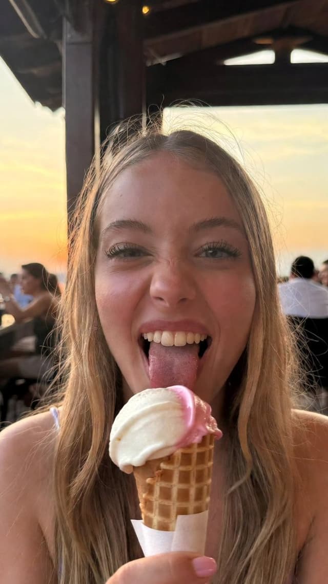 Grok Imagine Prompt - Amateur subtle blurry selfie of a delicious stunning Italian