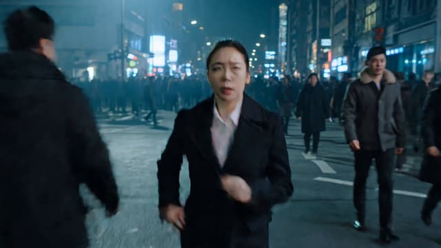 Kling Prompt - High-octane, hyper-realistic KITKAT commercial sequence in t